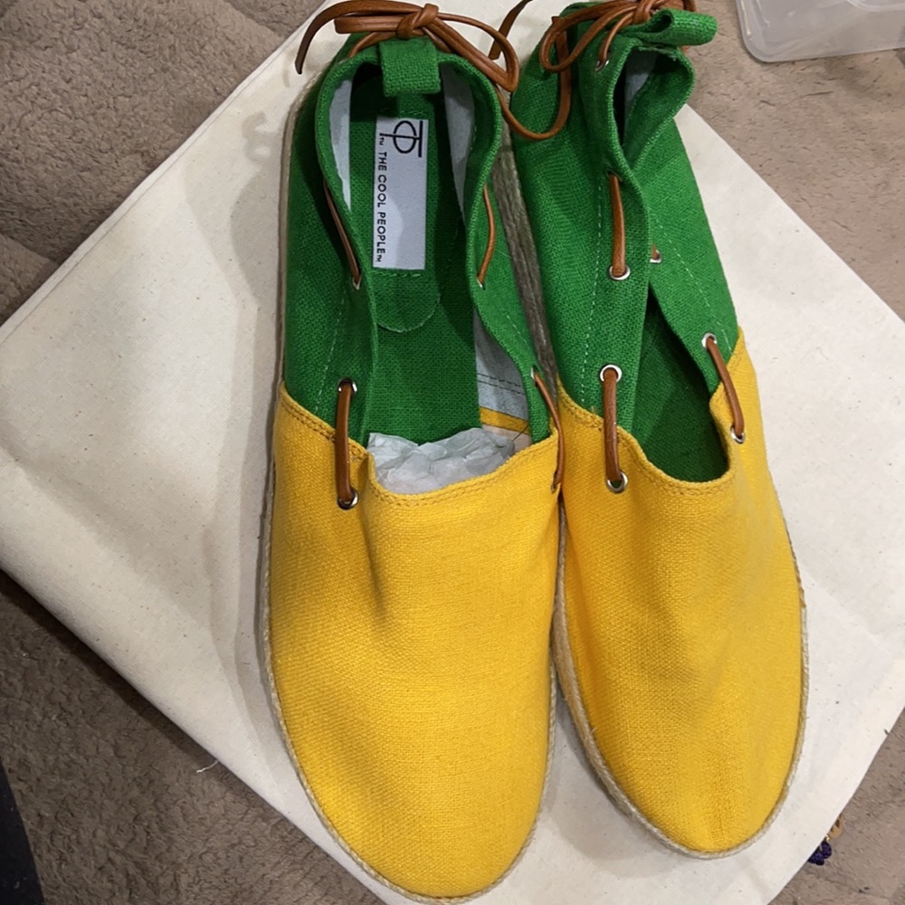 Espadrille - image 1